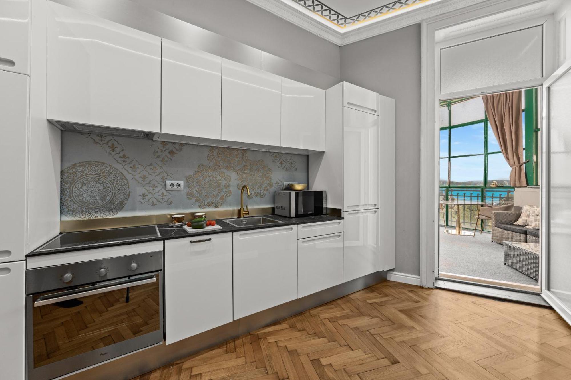 Villa Muenz Luxurious Residence Пула Экстерьер фото