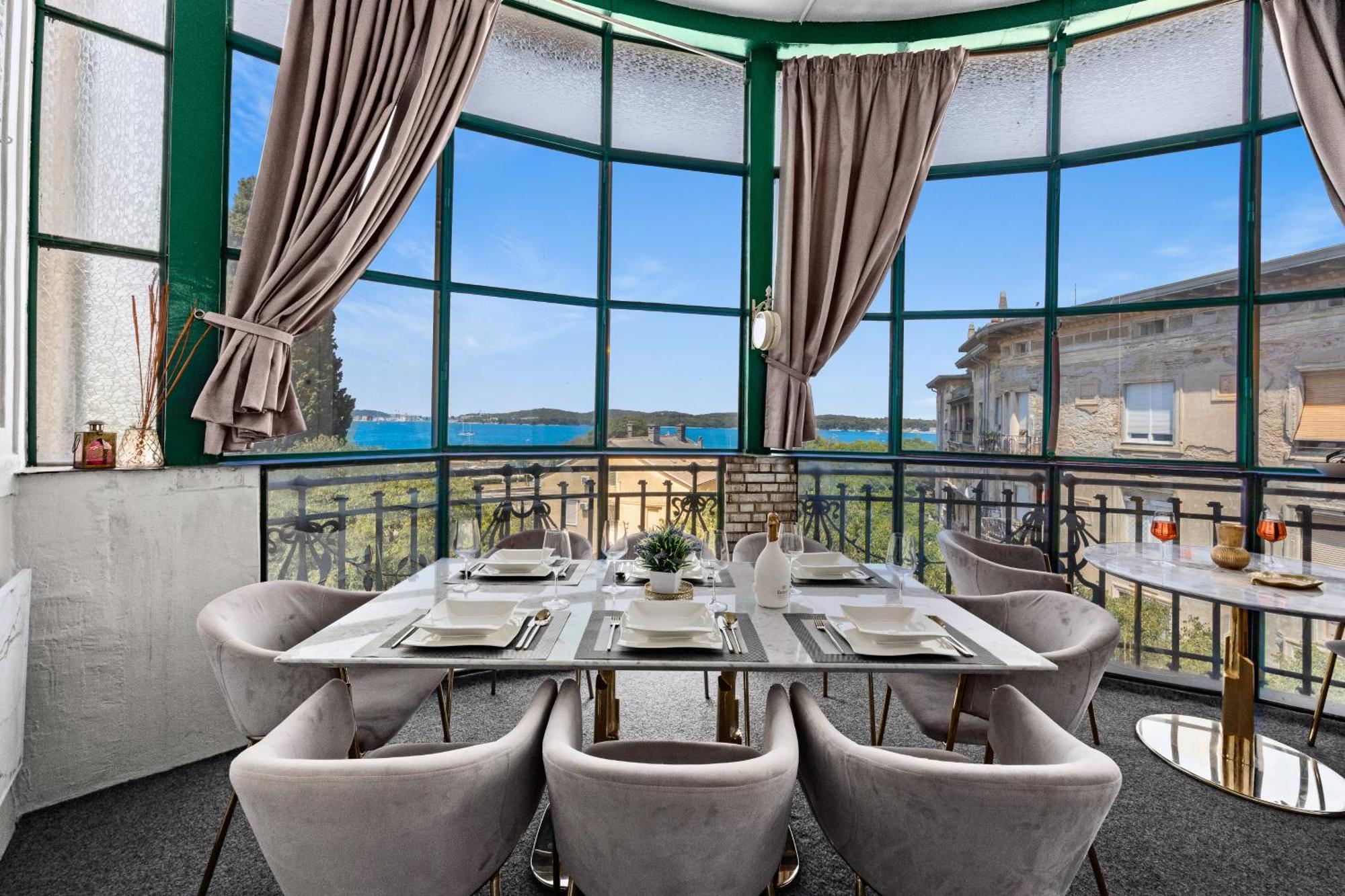Villa Muenz Luxurious Residence Пула Экстерьер фото